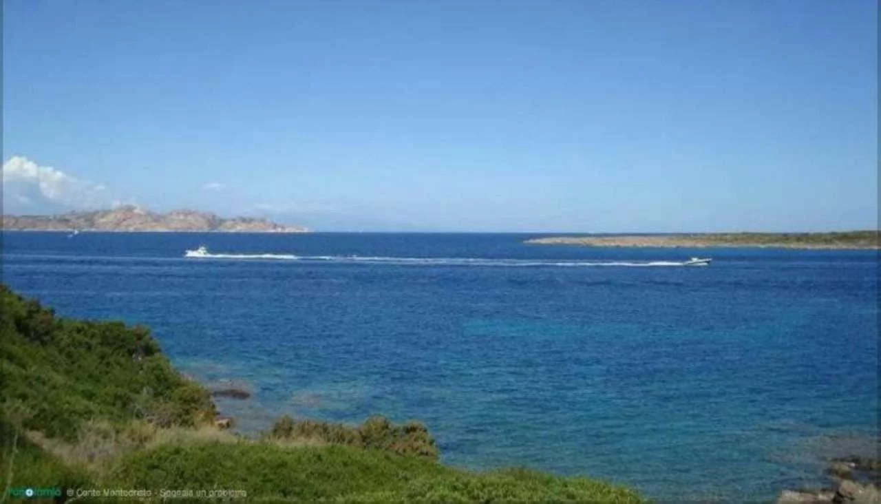 Multilocale in Vendita a Arzachena Cala del Faro