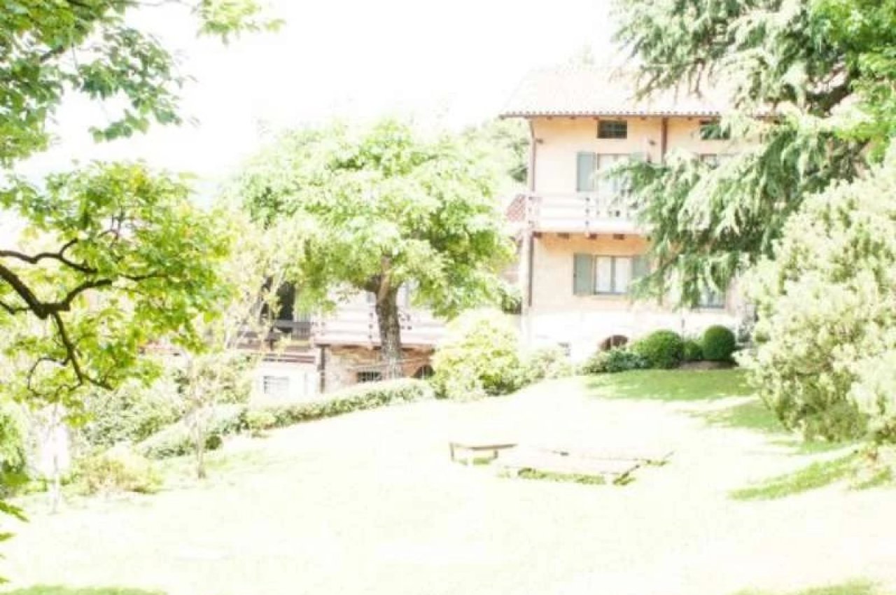 Casale in Vendita a Ponteranica Maresana