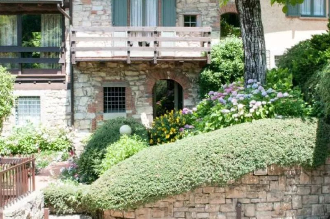 Casale in Vendita a Ponteranica Maresana