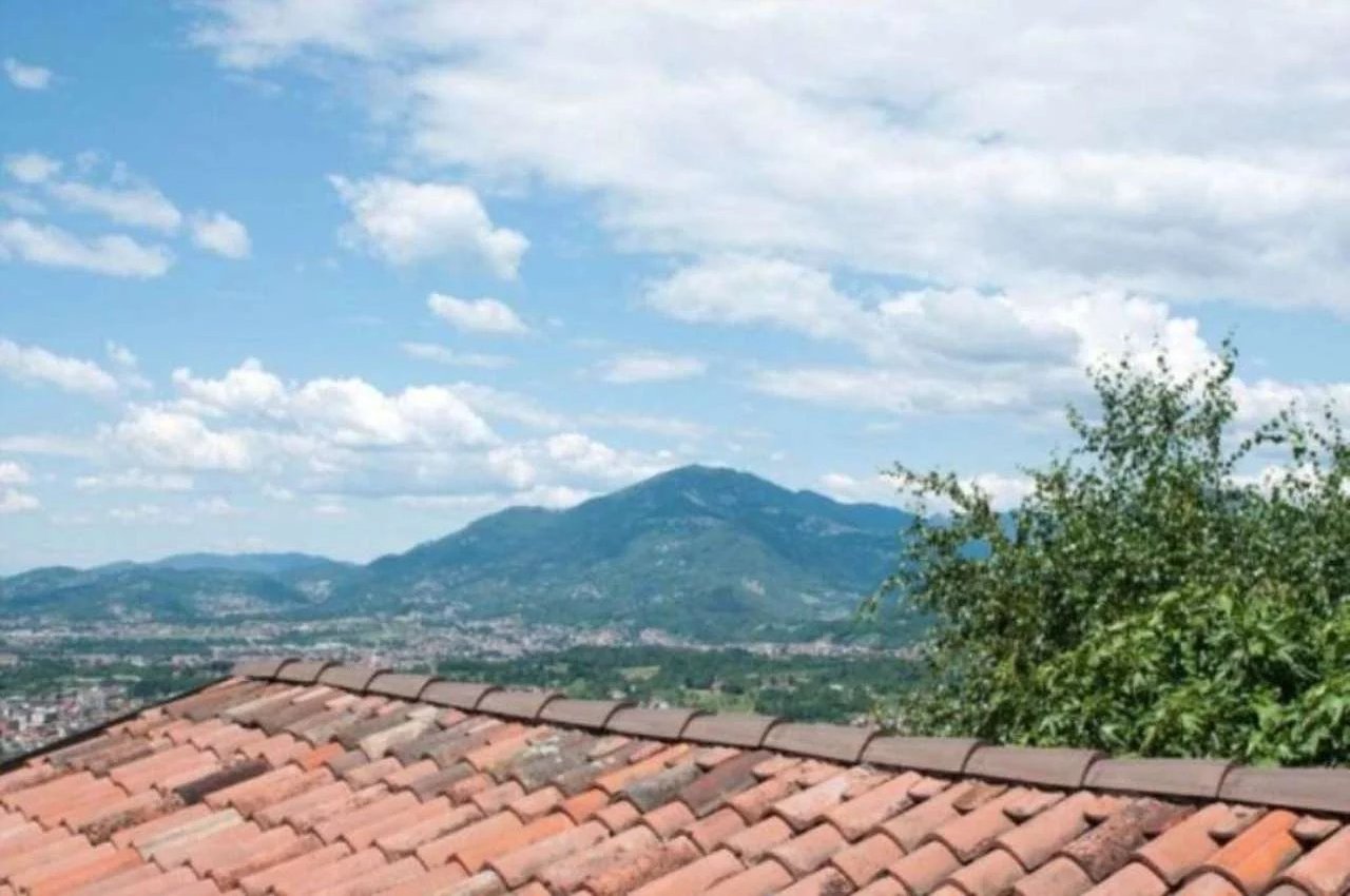 Casale in Vendita a Ponteranica Maresana