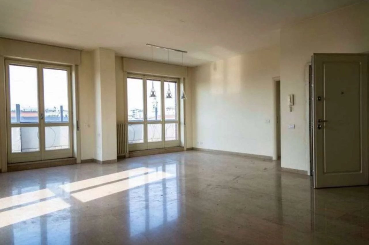 Attico in Vendita a Bergamo Via Angelo Maj