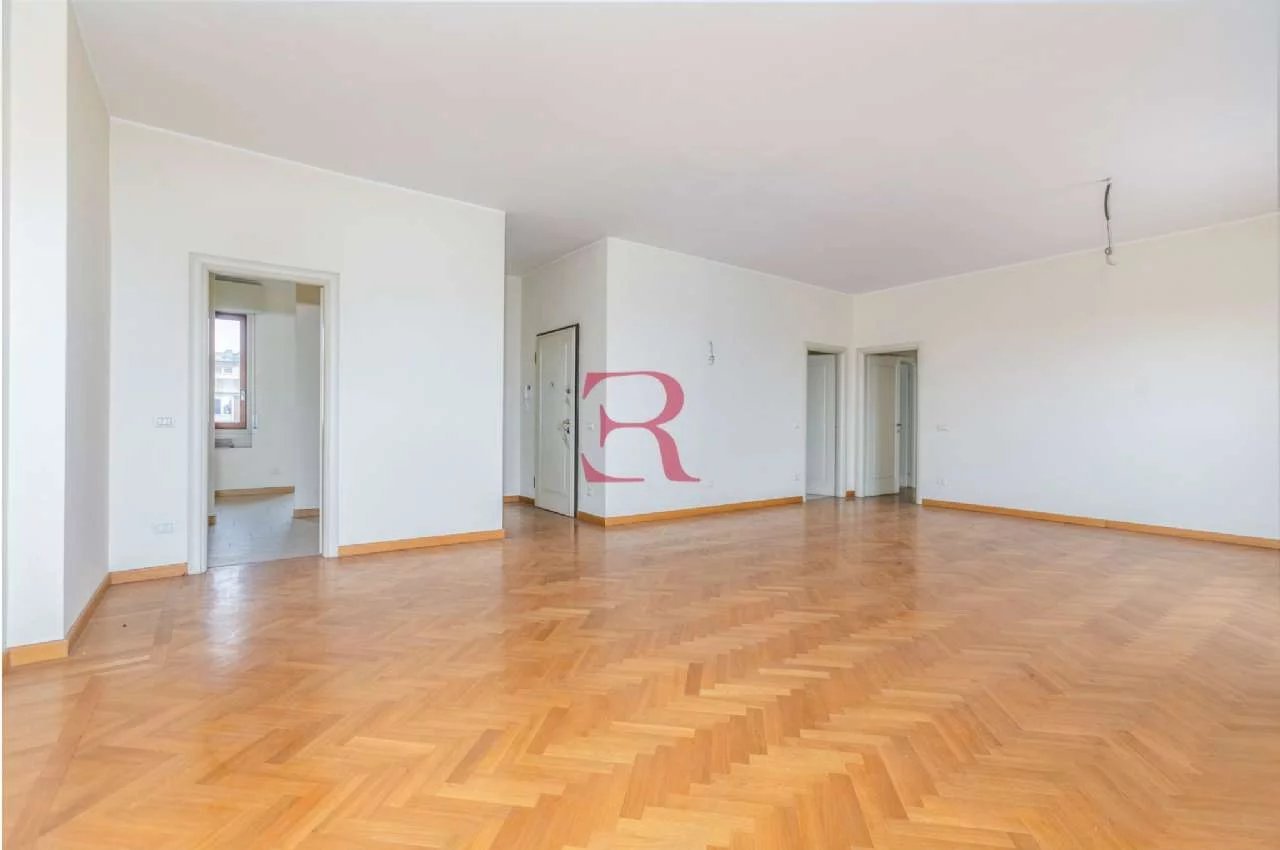 Attico in Vendita a Bergamo Via Angelo Maj