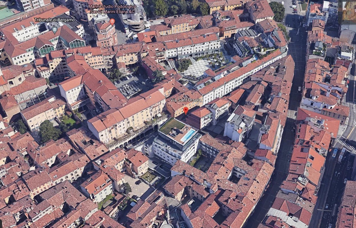 Ufficio in Vendita a Bergamo Adiacenze Tribunale