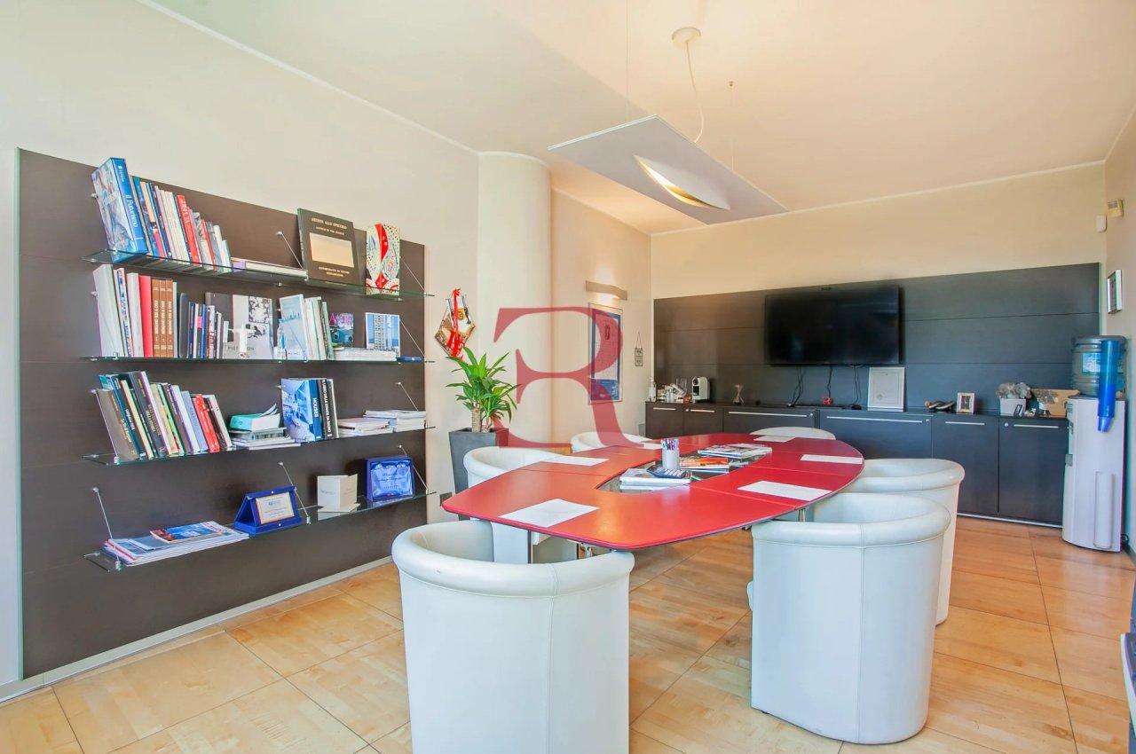 Villa in Vendita a Torre Boldone Collinare