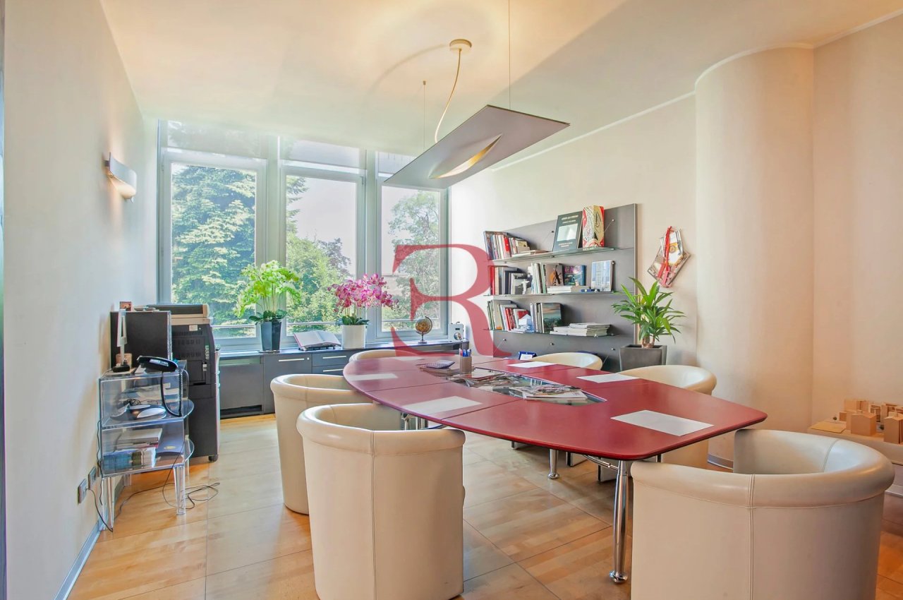 Villa in Vendita a Torre Boldone Collinare