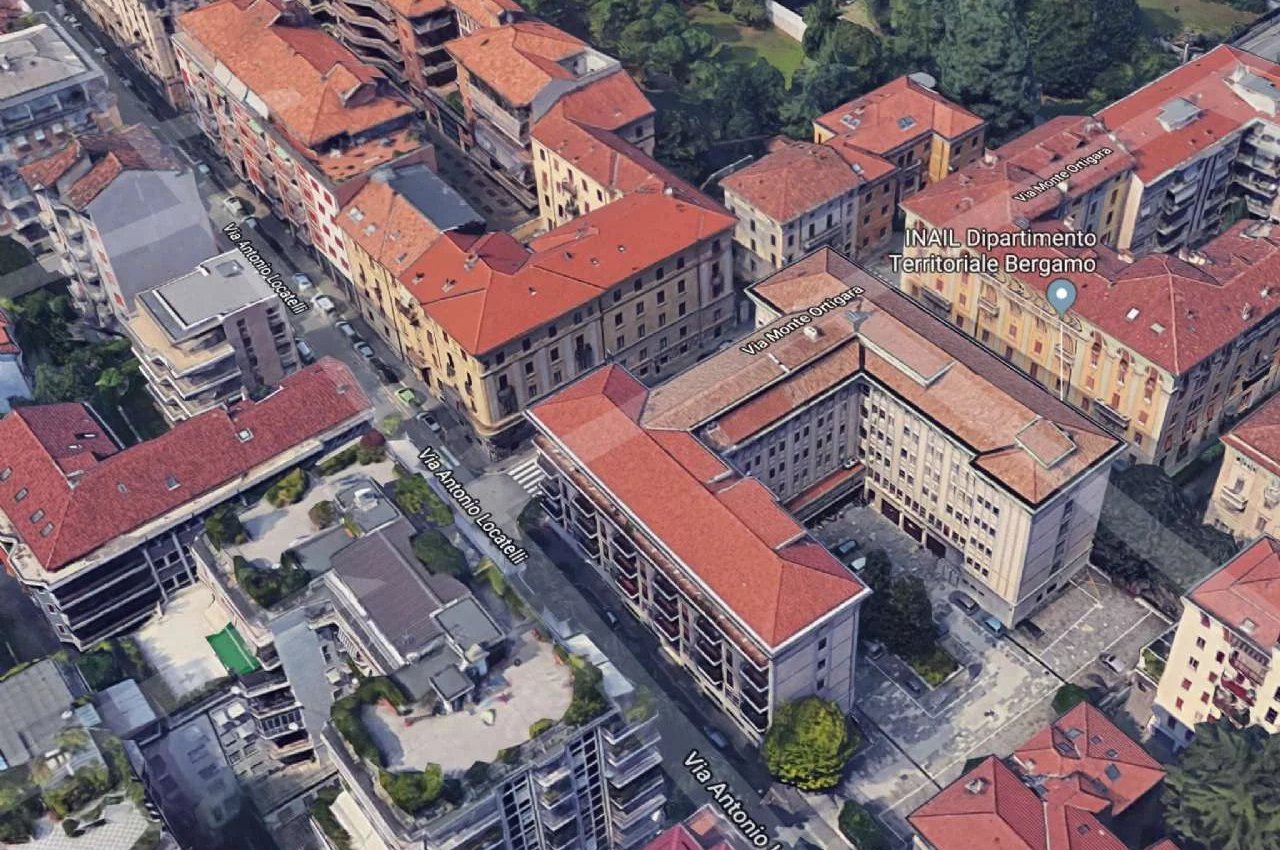 Quadrilocale in Vendita a Bergamo Zona Poste