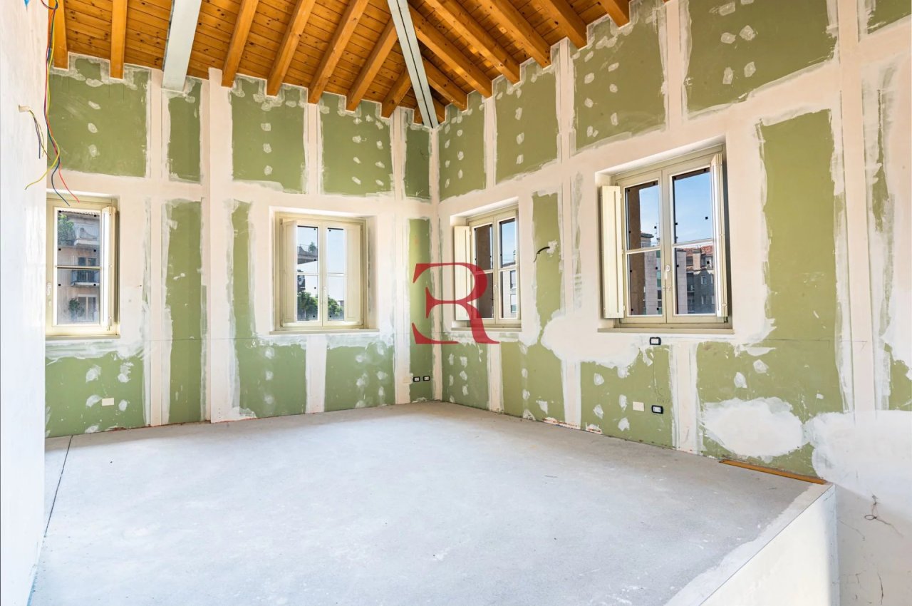 Attico in Vendita a Bergamo Via Pradello