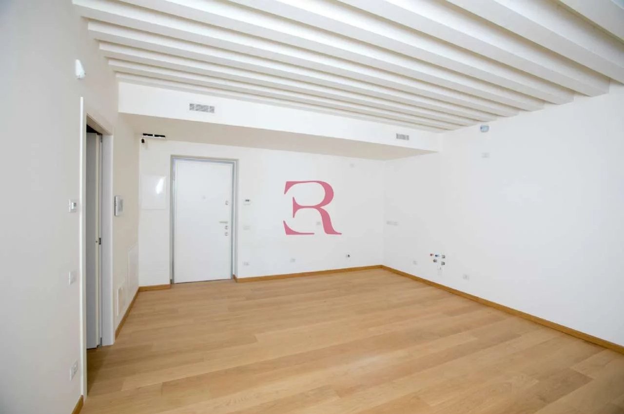 Bilocale in Vendita a Bergamo Via Masone