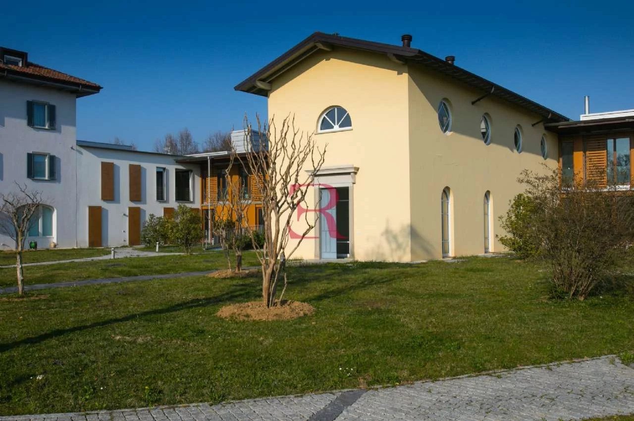 Multilocale in Vendita a Bergamo Redona