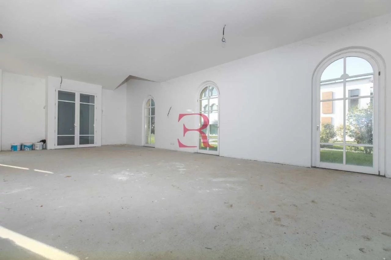 Multilocale in Vendita a Bergamo Redona