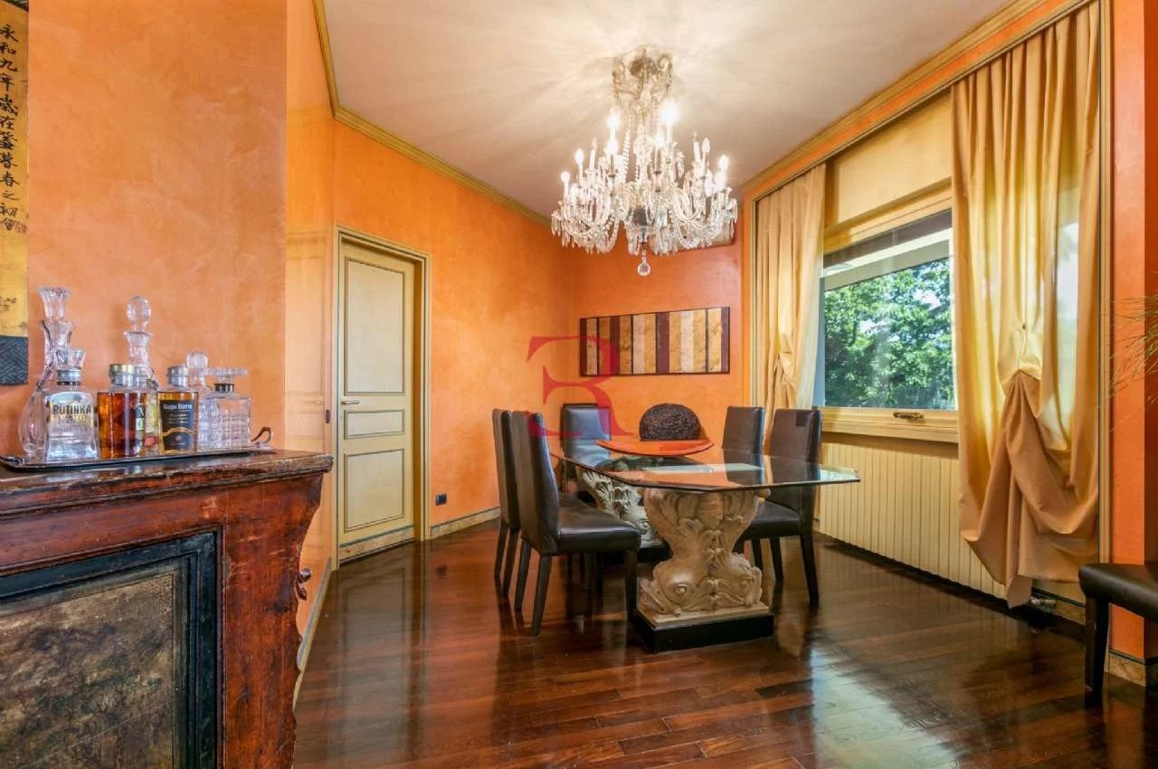 Villa in Vendita a Villongo Residenza Montecchio