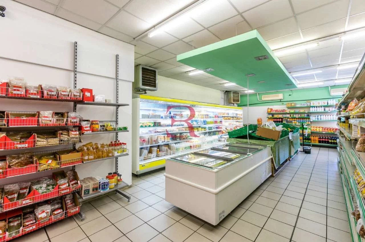 Negozio in Vendita a Bergamo Monterosso