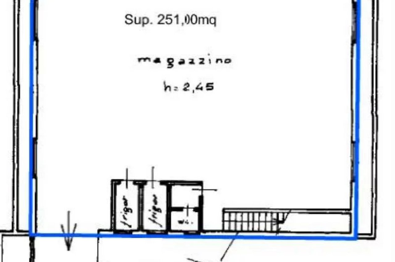 Negozio in Vendita a Bergamo Monterosso