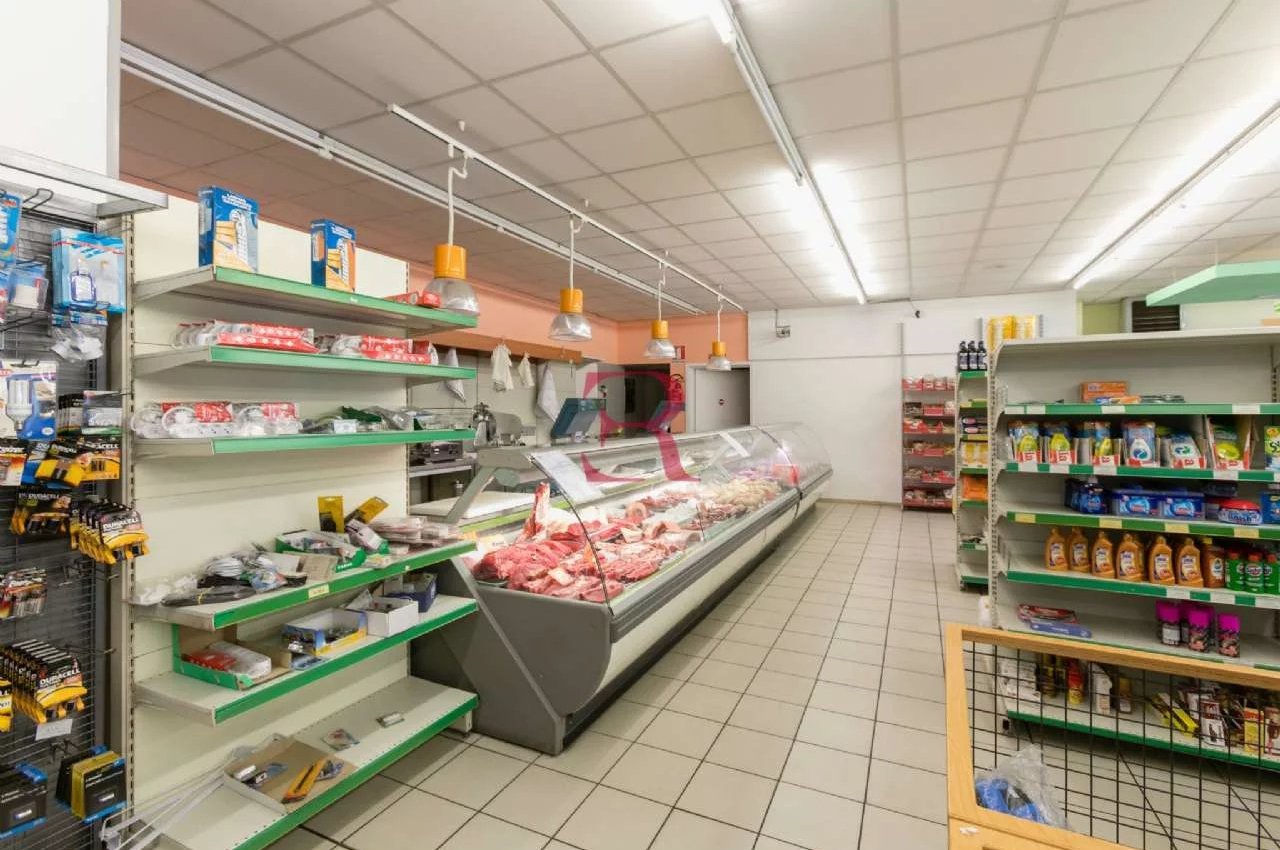 Negozio in Vendita a Bergamo Monterosso