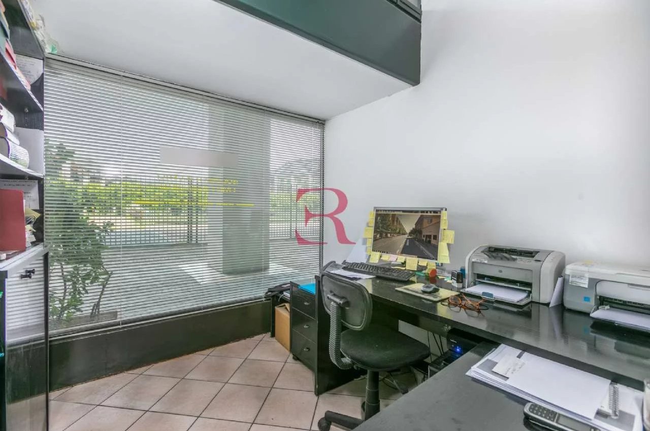 Negozio in Vendita a Bergamo Via Palma il Vecchio