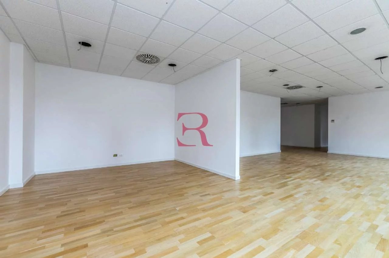 Ufficio in Vendita a Bergamo Via Garibaldi