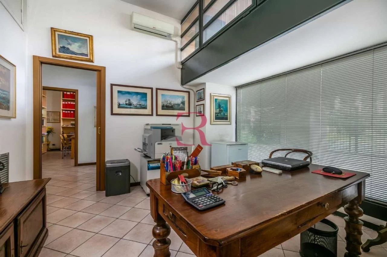 Ufficio in Vendita a Bergamo Via Palma il Vecchio