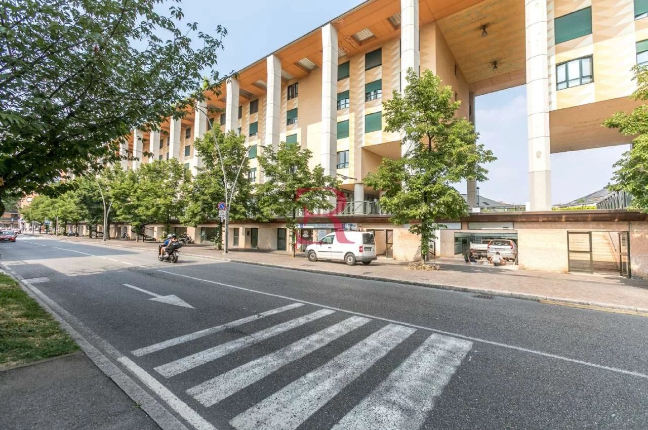 Ufficio in Vendita a Bergamo Via Palma il Vecchio
