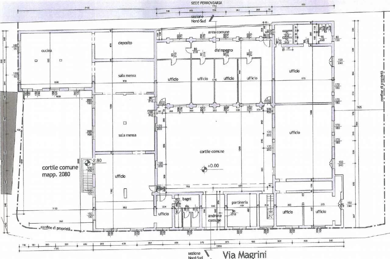 Casale in Vendita a Bergamo Via Magrini