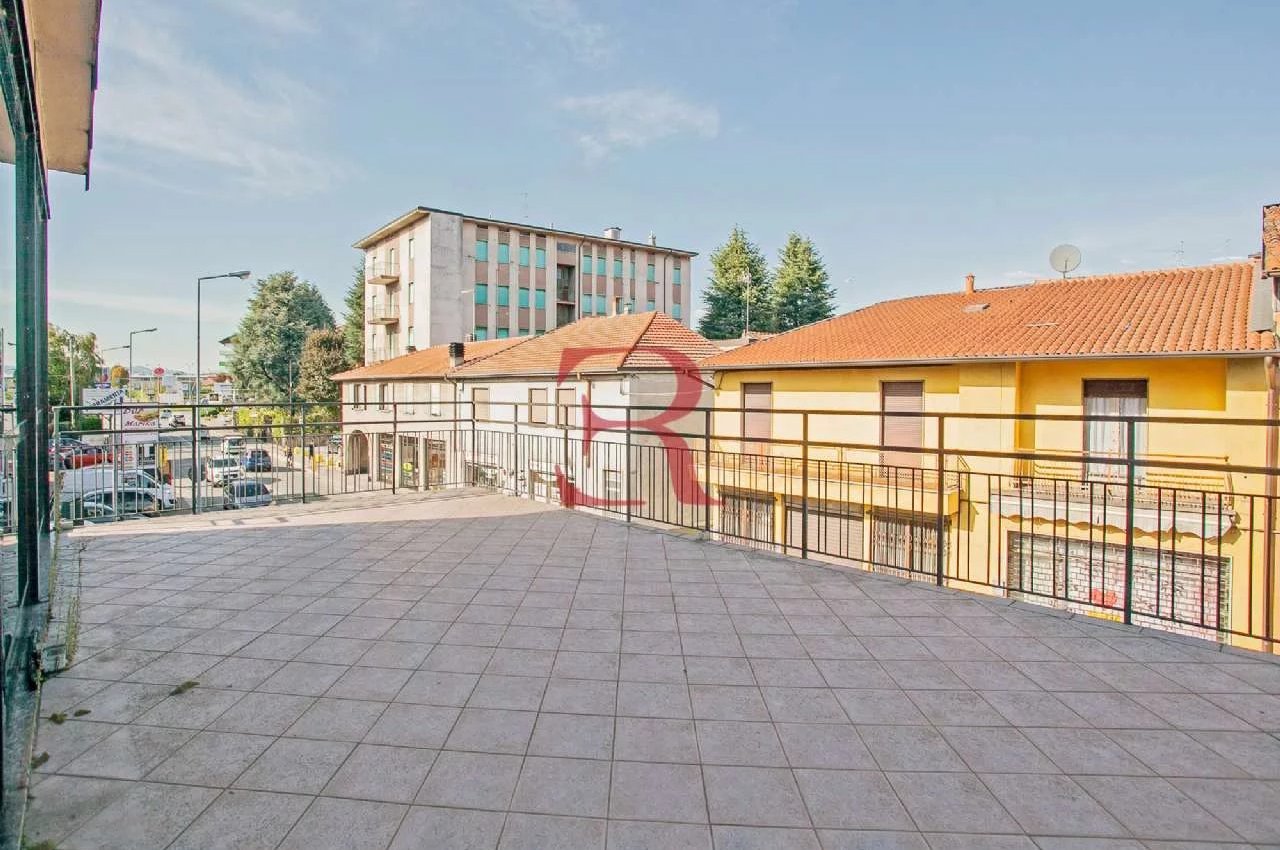 Ufficio in Vendita a Albano Santâ€™Alessandro Via Santuario