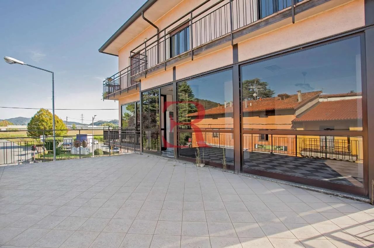 Ufficio in Vendita a Albano Santâ€™Alessandro Via Santuario