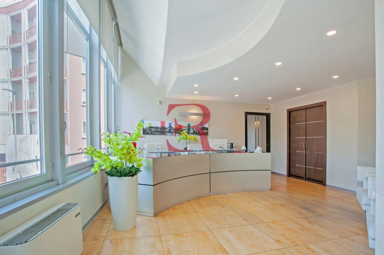 Villa in Vendita a Bergamo Viale Albini