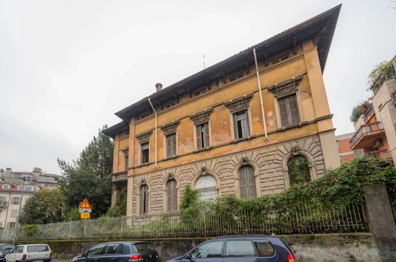 Terratetto - Terracielo in Vendita a Bergamo Viale Albini