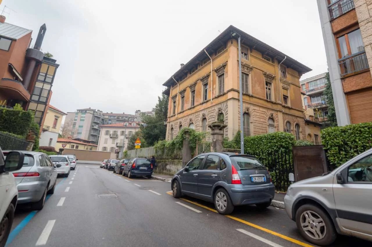 Terratetto - Terracielo in Vendita a Bergamo Viale Albini