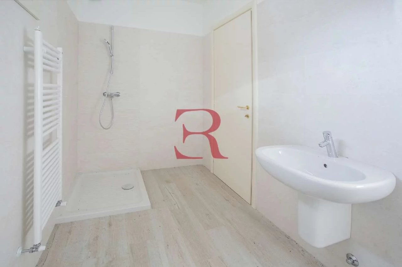 Trilocale in Vendita a Bergamo Via Salvioni- Laterale Via A. Maj