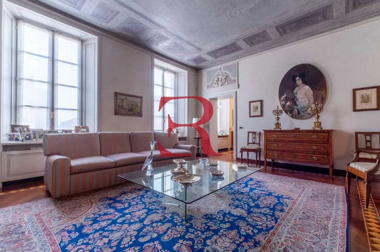 Multilocale in Vendita a Bergamo Centro Storico -  Via Tasso