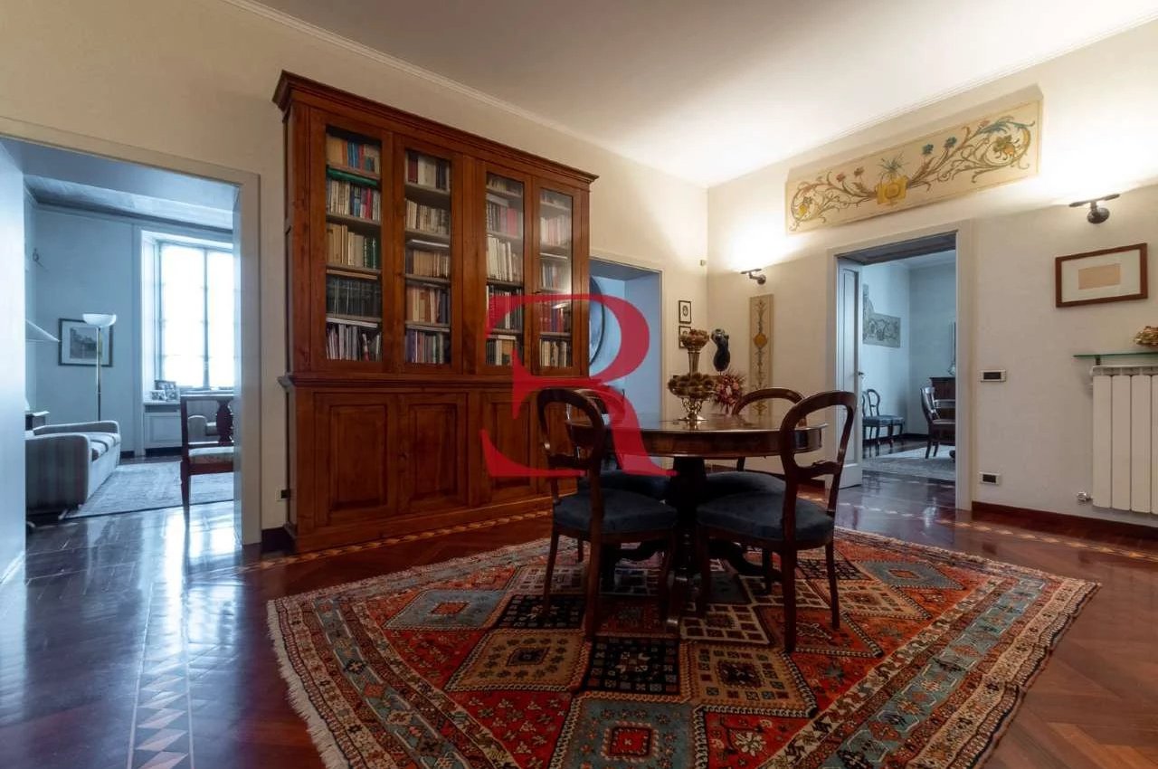 Multilocale in Vendita a Bergamo Centro Storico -  Via Tasso