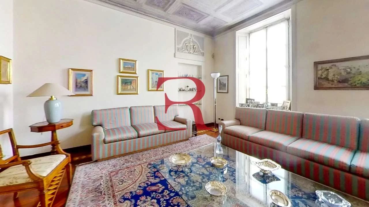 Multilocale in Vendita a Bergamo Centro Storico -  Via Tasso