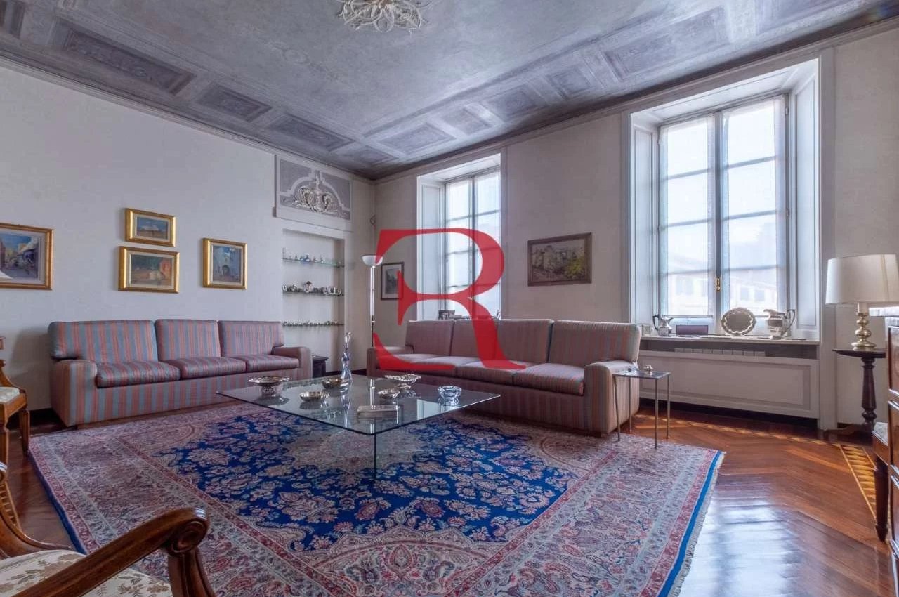 Multilocale in Vendita a Bergamo Centro Storico -  Via Tasso