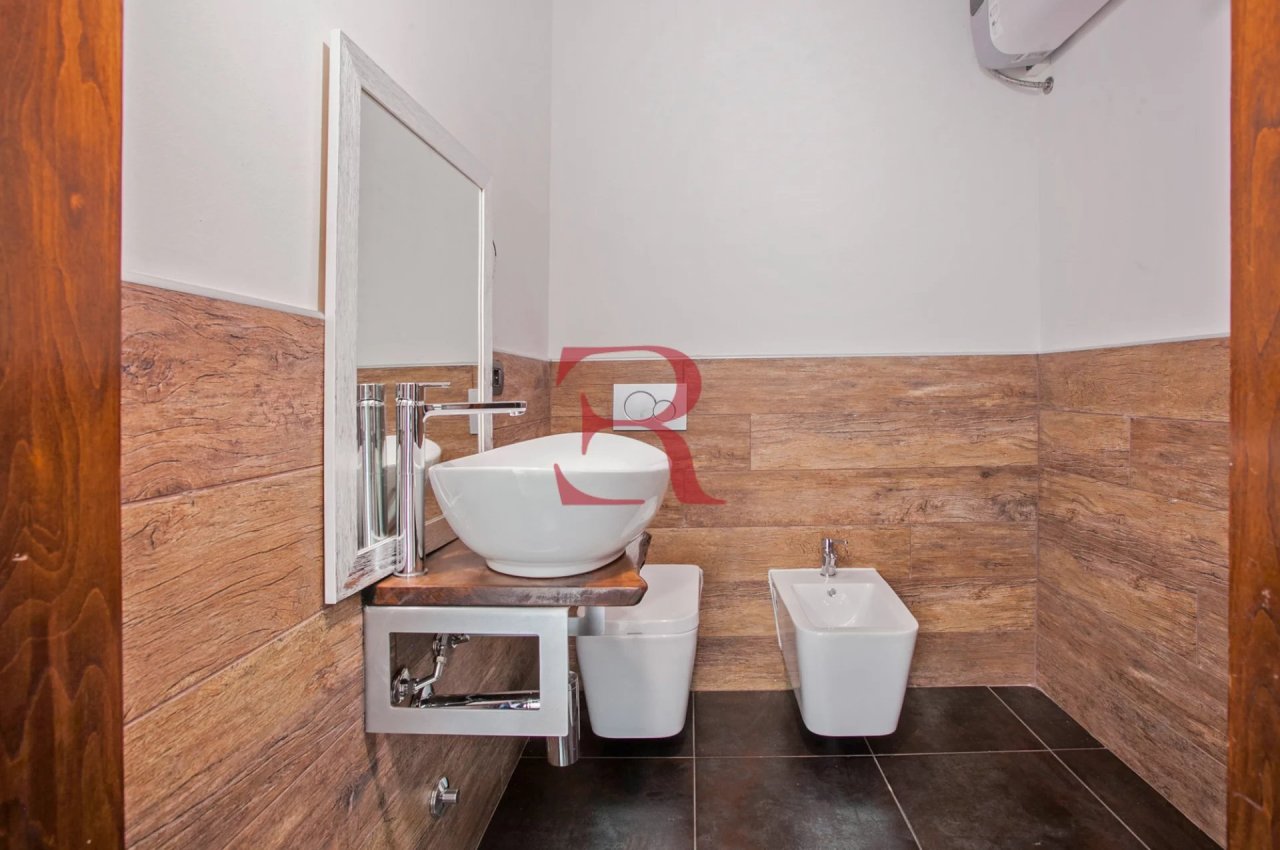 Multilocale in Vendita a Bergamo Zona Via Broseta - Parco Locatelli