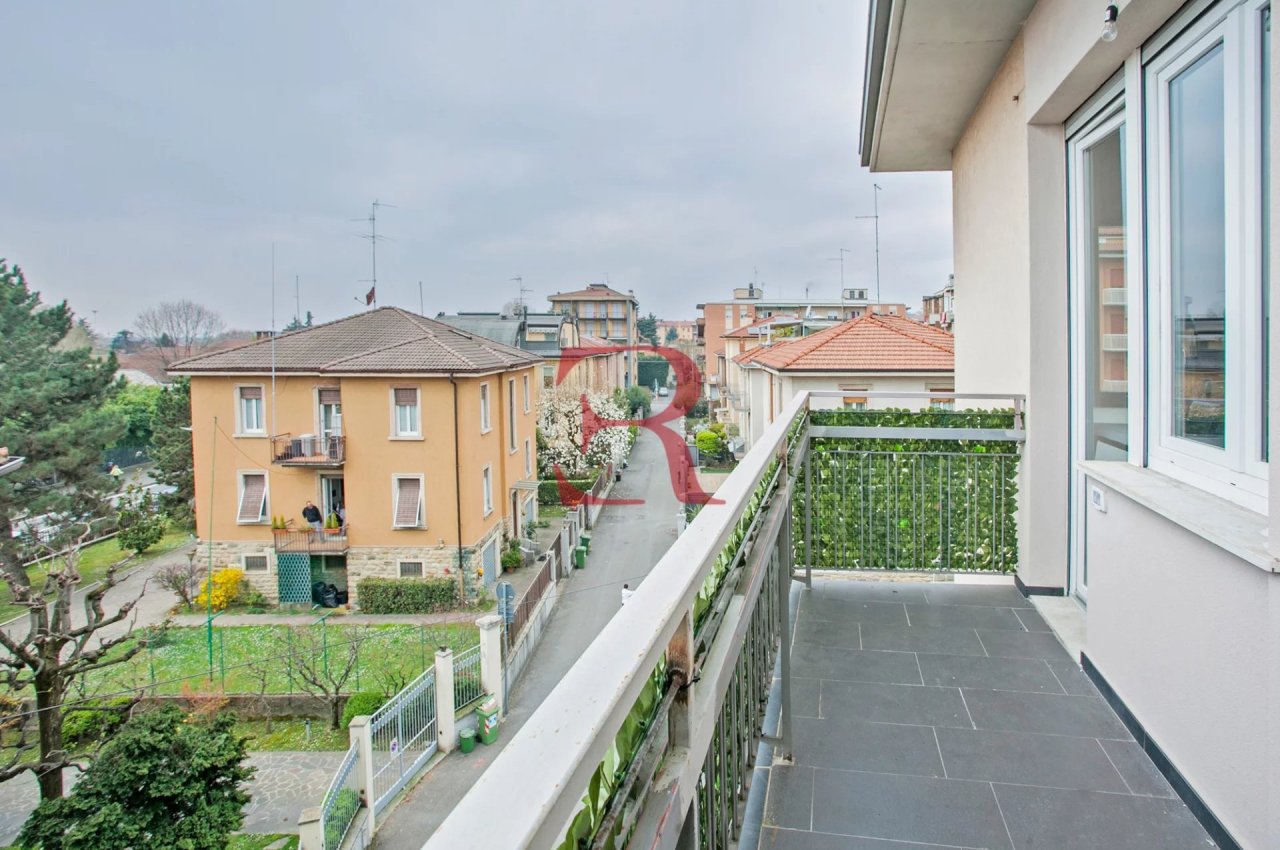 Multilocale in Vendita a Bergamo Zona Via Broseta - Parco Locatelli