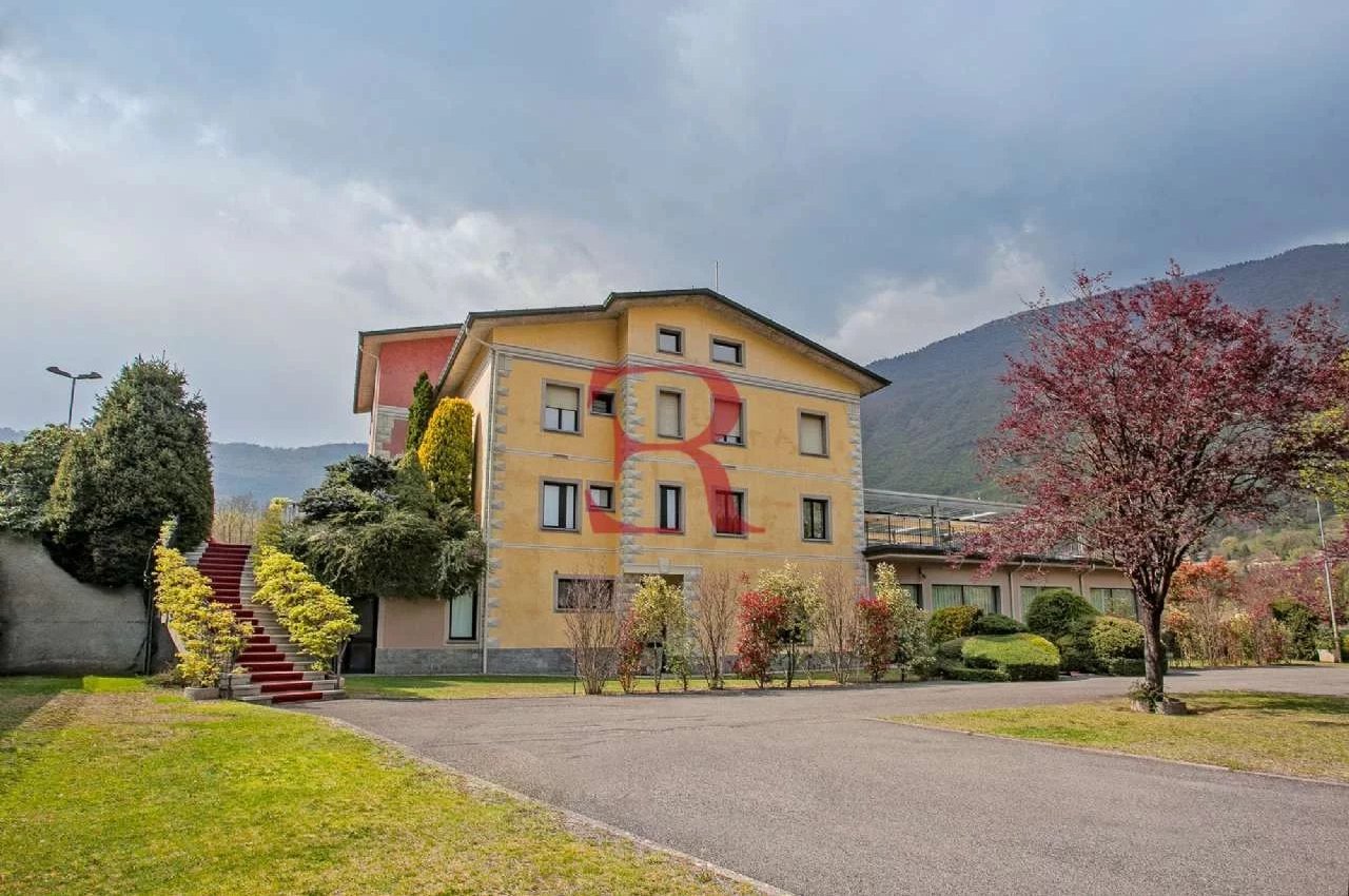 Multilocale in Vendita a Endine Gaiano Splendida posizione