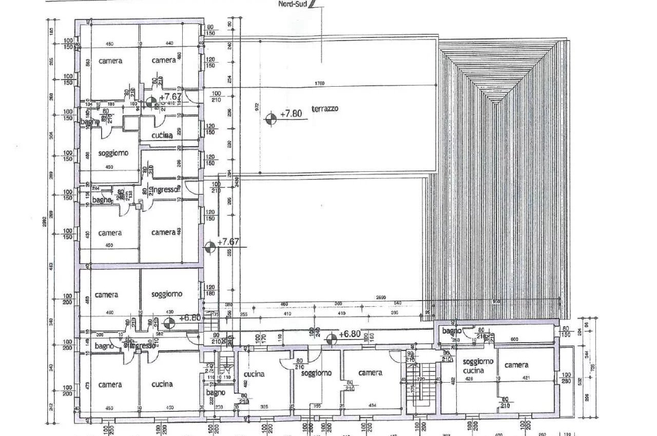 Multilocale in Vendita a Bergamo Via Magrini