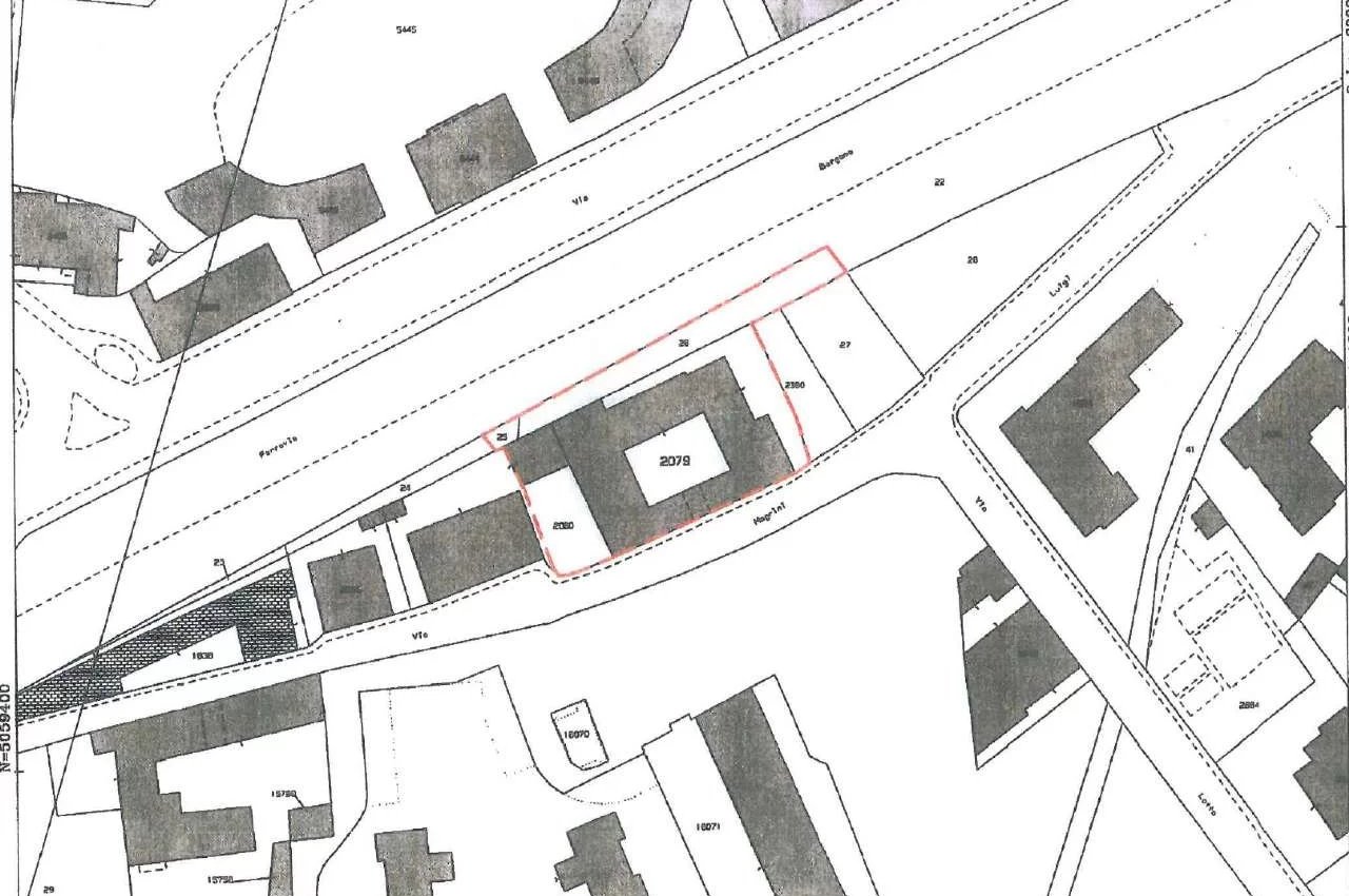 Multilocale in Vendita a Bergamo Via Magrini