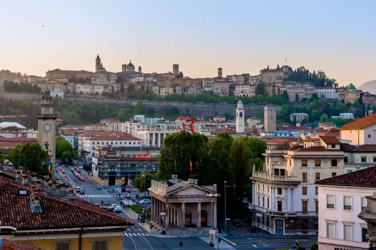 Attico in Vendita a Bergamo Prestigiosissimo attico nel cuore di Bergamo