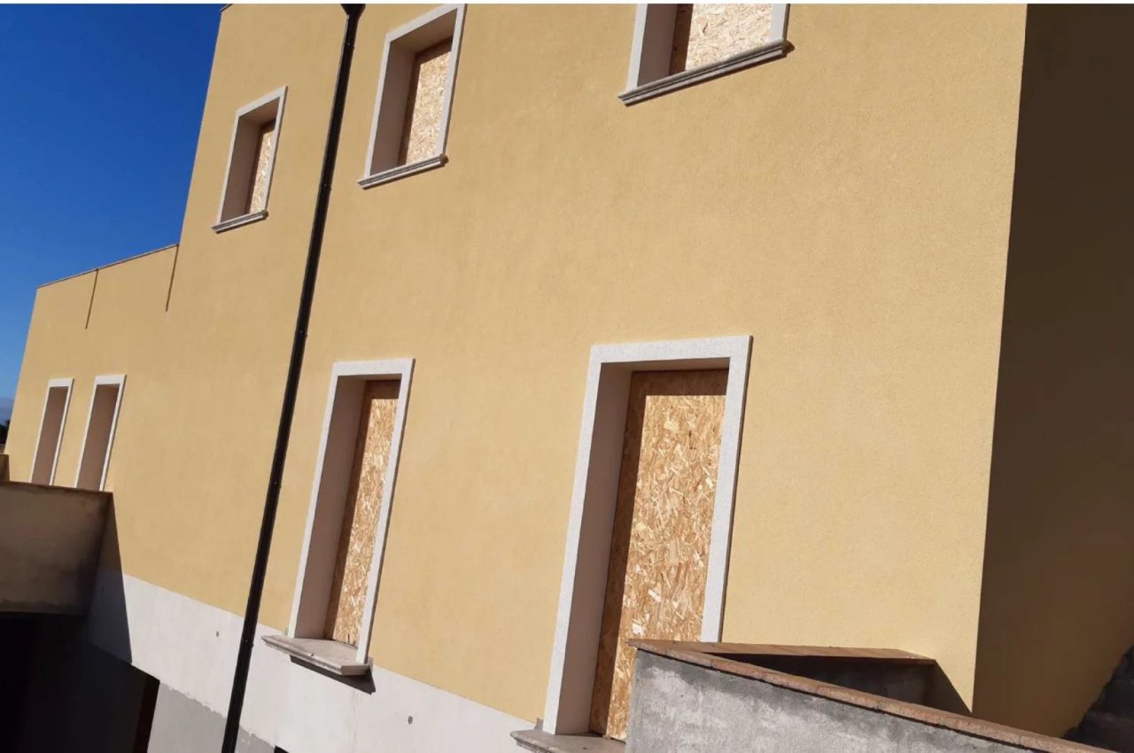 Multilocale in Vendita a Custonaci Trapani - Struttura ricettiva Cala Buguto