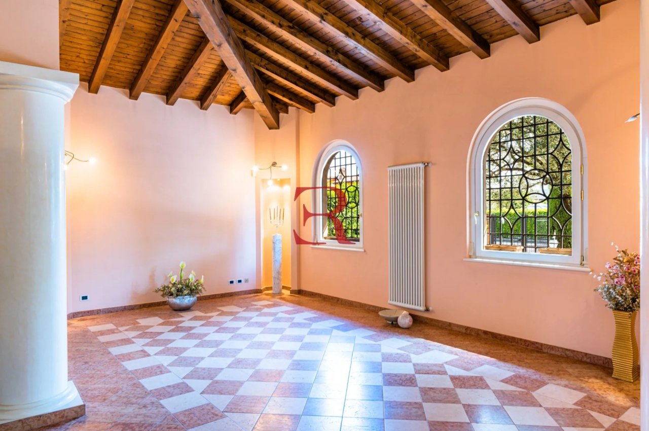 Villa in Vendita a Zanica Zona residenziale