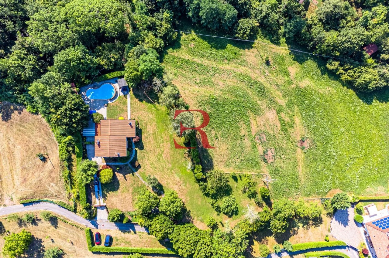 Villa in Vendita a Albino LocalitÃ  Abbazia