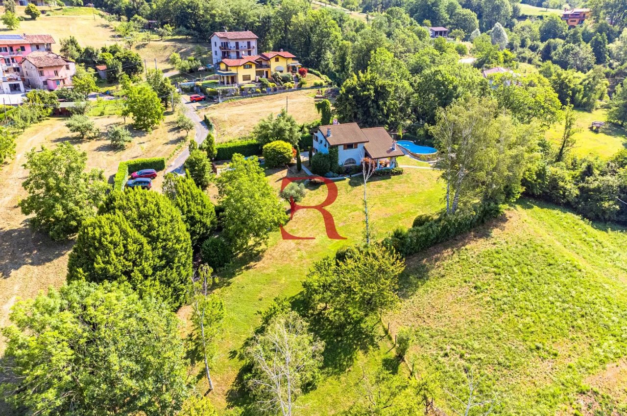 Villa in Vendita a Albino LocalitÃ  Abbazia