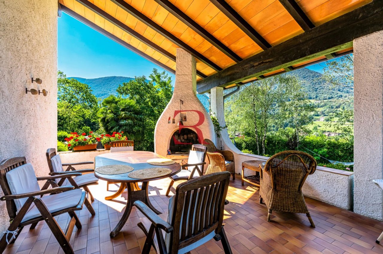 Villa in Vendita a Albino LocalitÃ  Abbazia