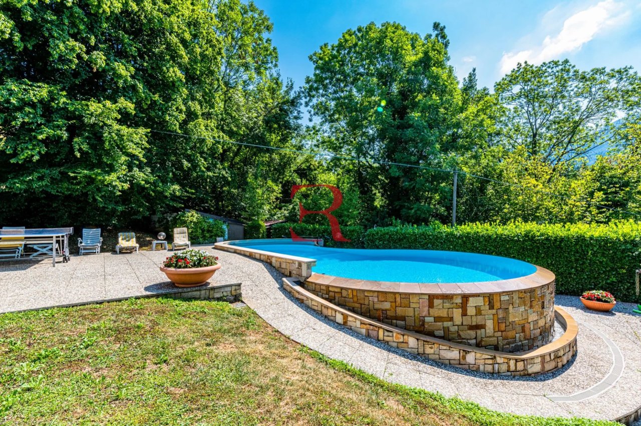 Villa in Vendita a Albino LocalitÃ  Abbazia