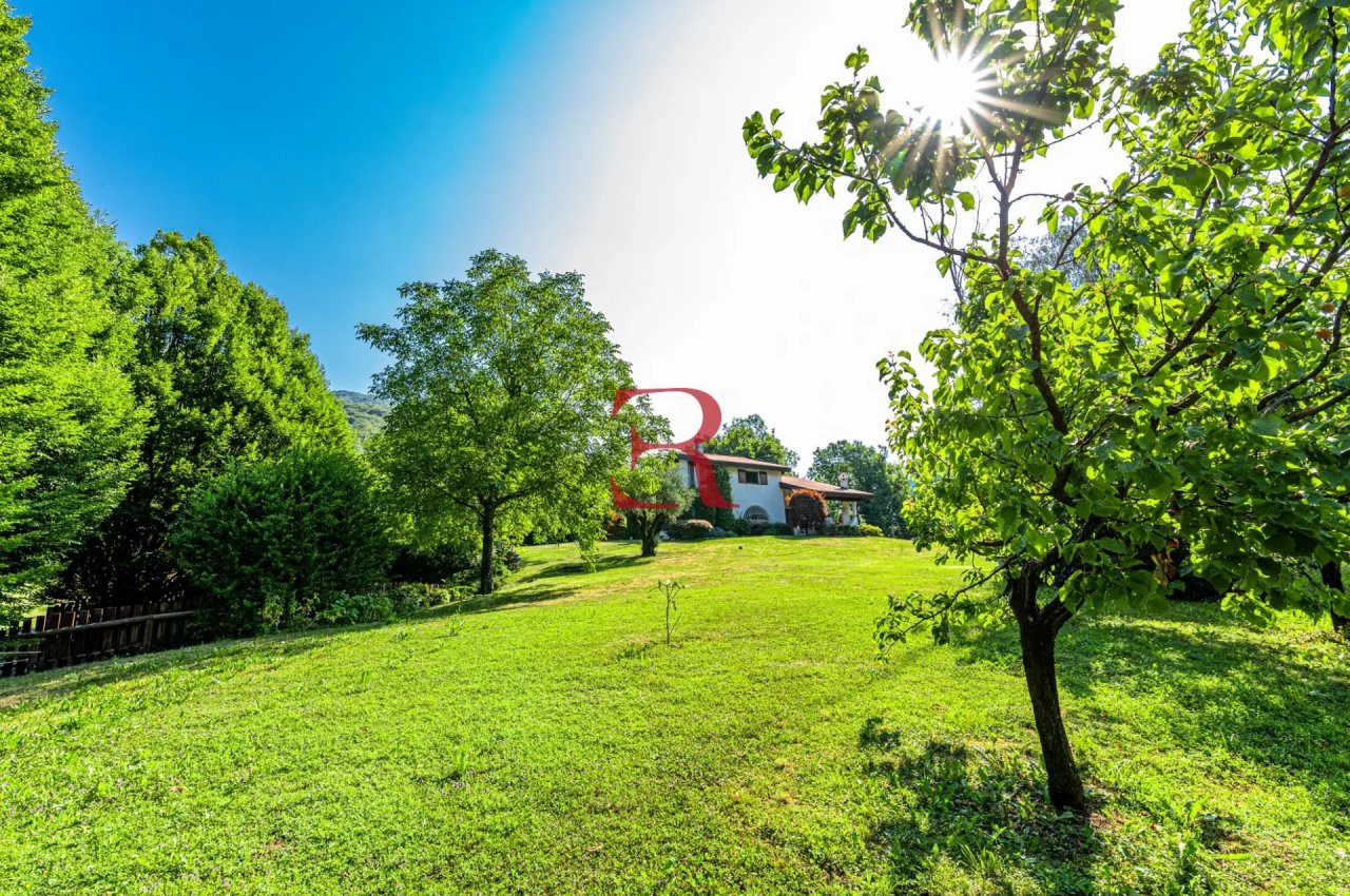 Villa in Vendita a Albino LocalitÃ  Abbazia