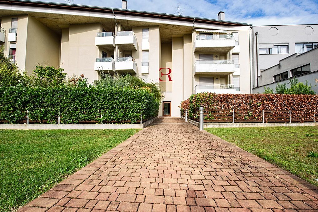 Bilocale in Vendita a Bergamo Bilocale nuovo arredato