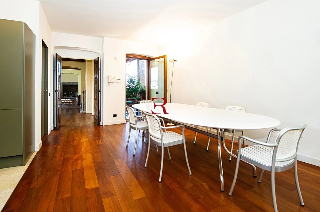 Cascina in Vendita a Bergamo Porzione di cascina storica in Val dâ€™Astino