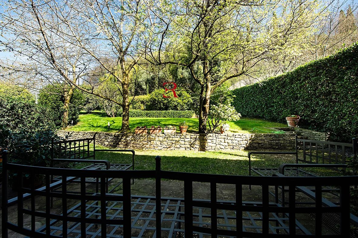 Cascina in Vendita a Bergamo Porzione di cascina storica in Val dâ€™Astino