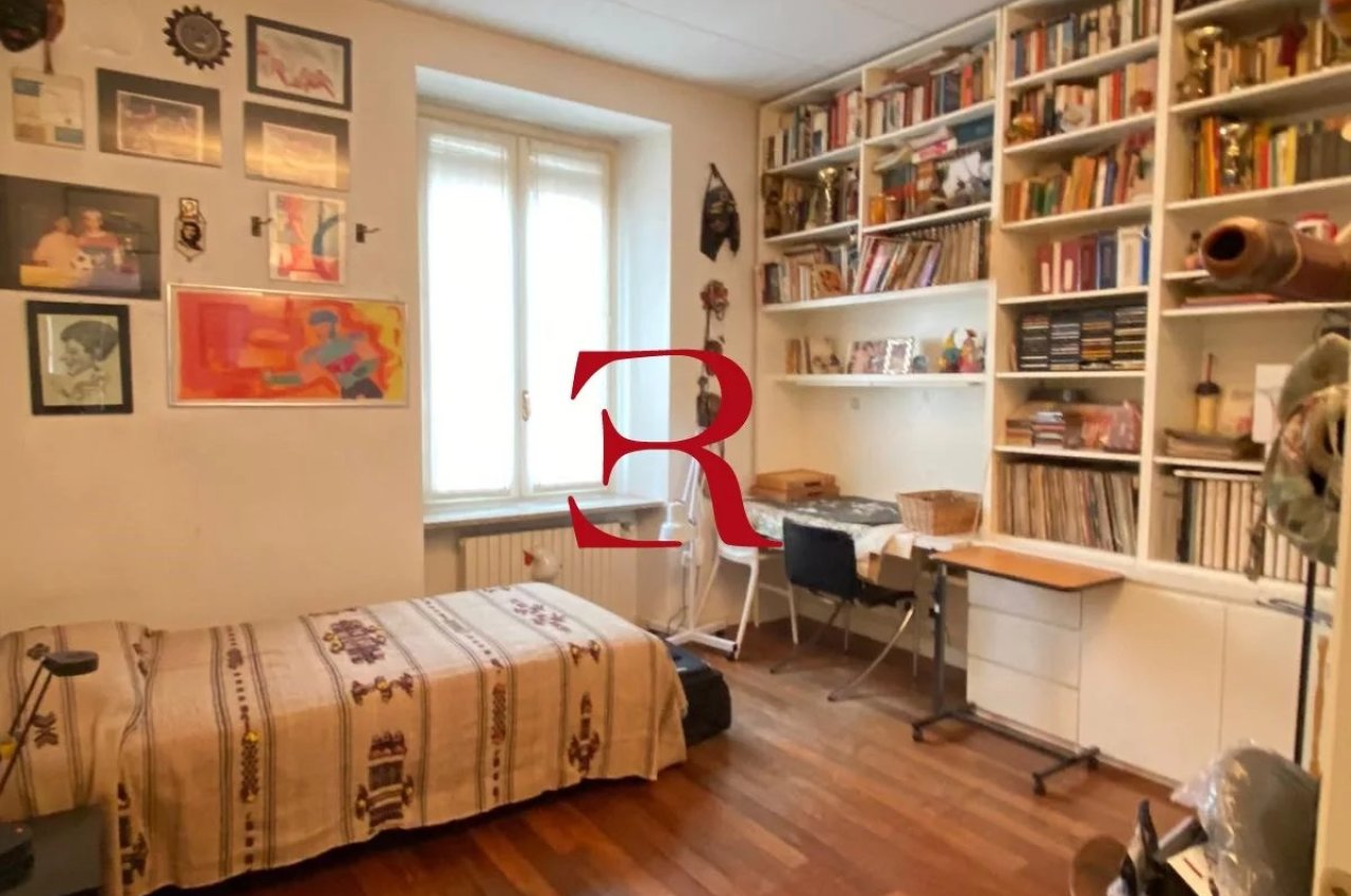 Multilocale in Vendita a Bergamo Ampio pentalocale di rappresentanza